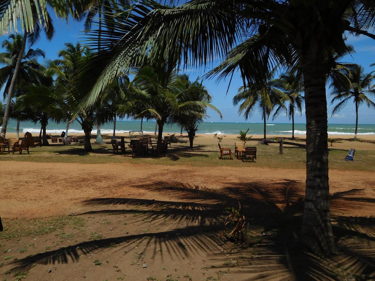 Ko-Sa Beach Resort Ampeni 외부 사진