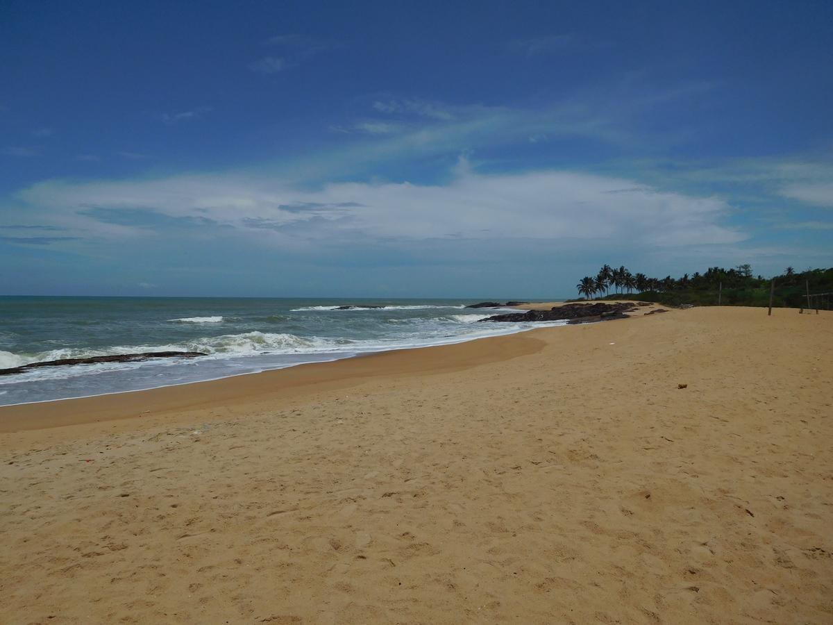 Ko-Sa Beach Resort Ampeni 외부 사진